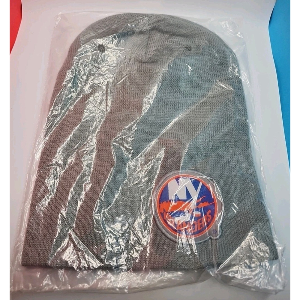 NHL New York NY Islanders Coors Light Knit Winter Hat Toque NewIn Sealed Package